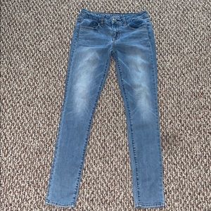 light wash low rise jeans